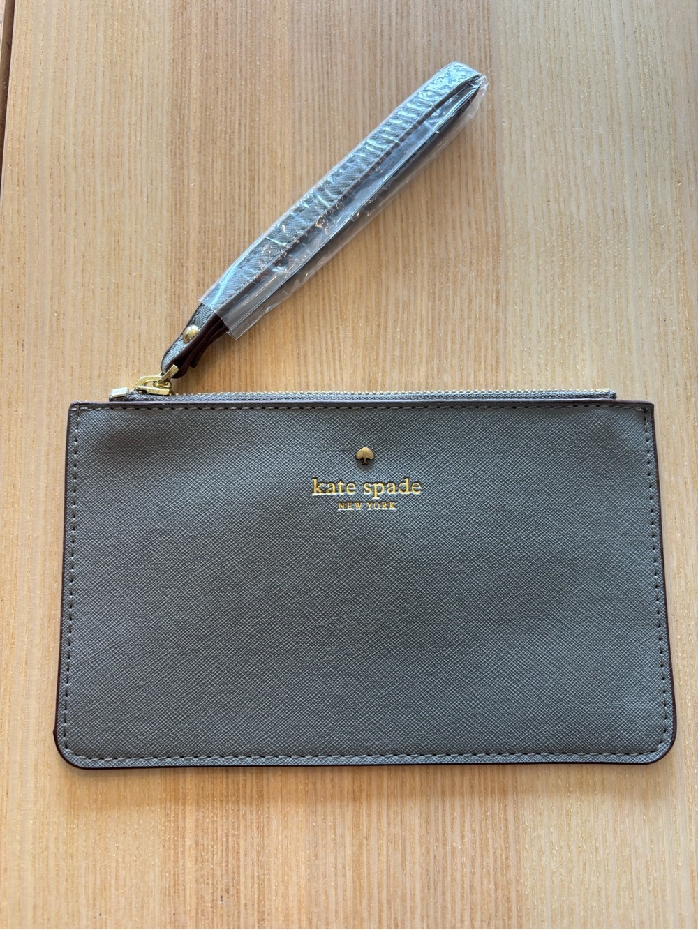 NWOT KATE SPADE New York clutch wristlet!